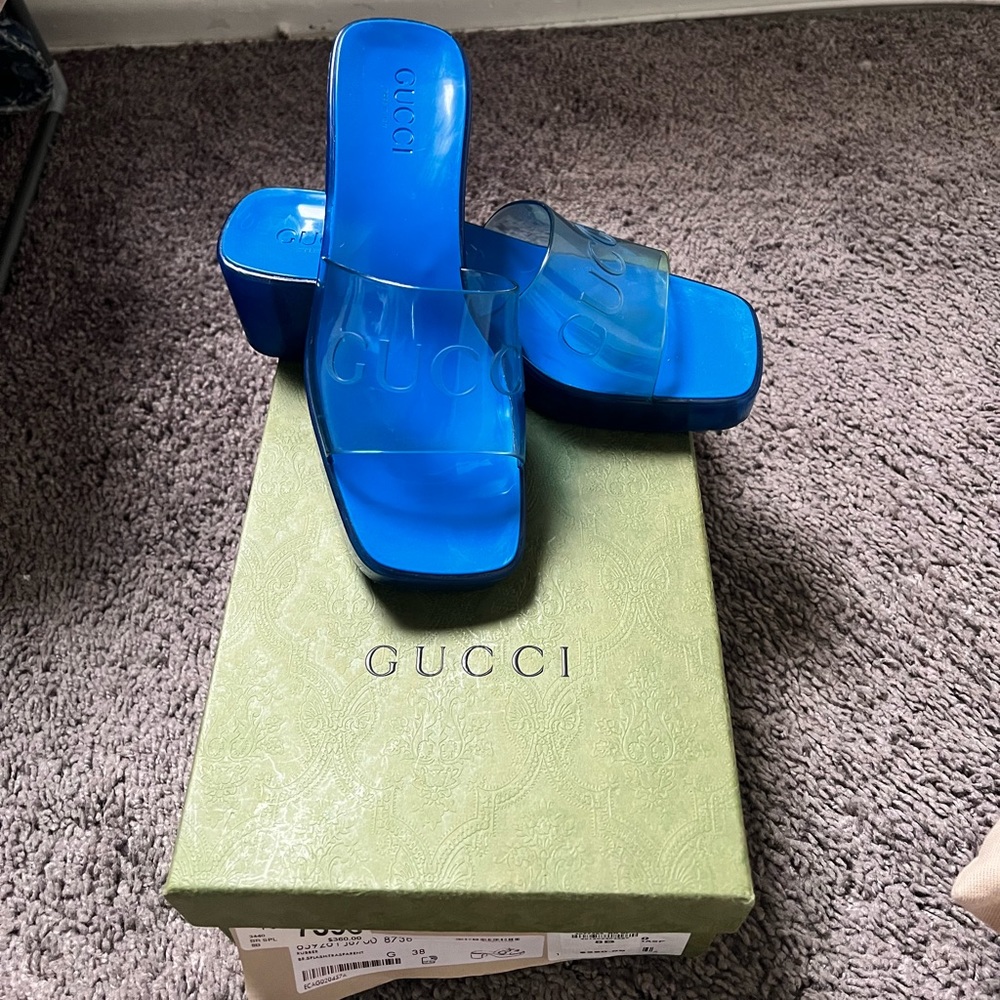 GUCCI MULE SIZE 38